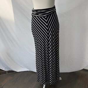 Merona Black and White Chevron Maxi Skirt